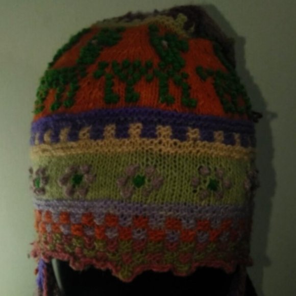 Peruvian artisanal chullo - beanie - beanie for women - warm winter - wool knit